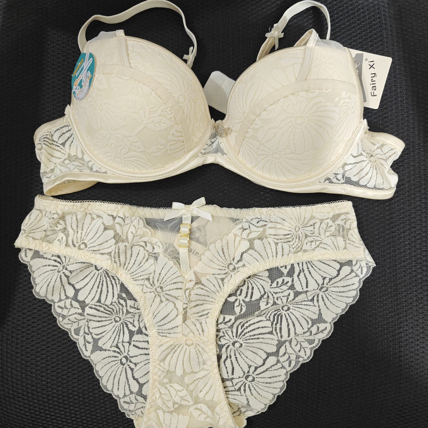 Elegant Floral Lace Bra & Panty Set
