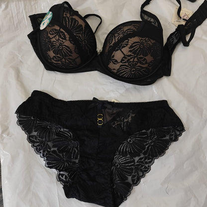 Elegant Floral Lace Bra & Panty Set